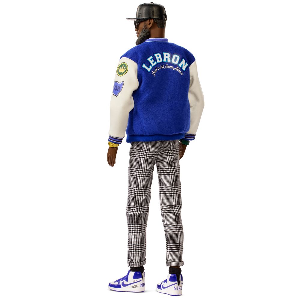 Barbie Ken Lebron James - Mattel - Imagem 3